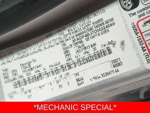 Used 2013 Ford Fiesta SE image 40