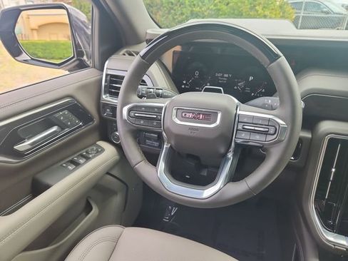 New 2026 GMC Yukon XL Elevation w/ Elevation Premium Package AWD/4WD image 18