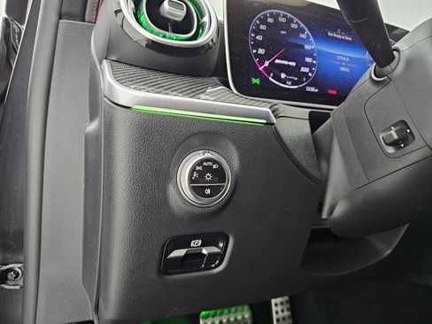 Used 2025 Mercedes-Benz C 36 AMG S image 8