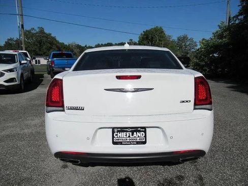 Certified 2023 Chrysler 300 Touring L w/ Popular Equipment Group RWD image 6