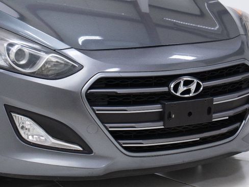 Used 2016 Hyundai Elantra GT w/ Option Group 03 FWD image 11