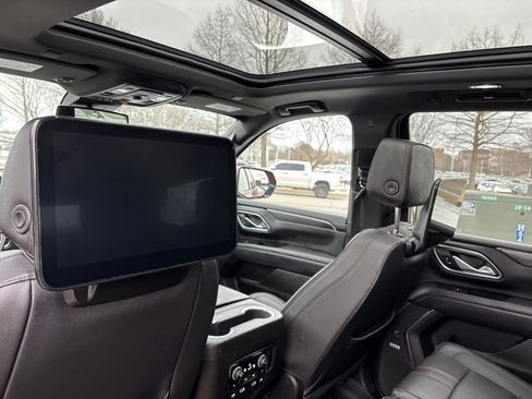 Used 2023 Chevrolet Tahoe RST w/ Sport Performance Package image 18