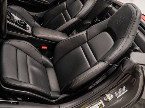 Used 2024 Porsche 911 Carrera image 24