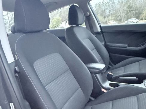 Used 2014 Kia Forte LX w/ Popular Package image 15