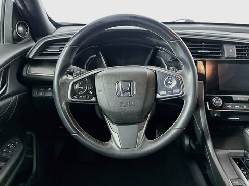 Used 2018 Honda Civic Sport Touring image 17