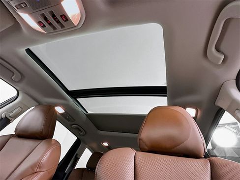 Used 2022 Subaru Ascent Touring image 11