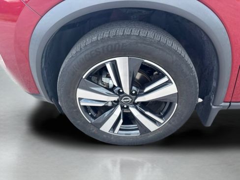 Used 2023 Nissan Rogue SL AWD/4WD image 38