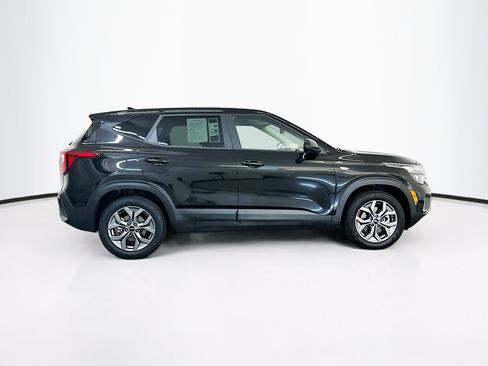Used 2026 Kia Seltos LX AWD/4WD image 10