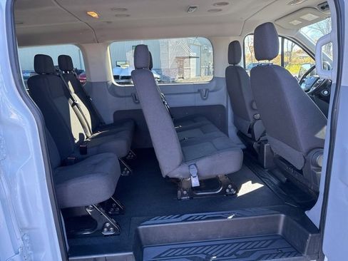 Used 2016 Ford Transit 350 XL image 21