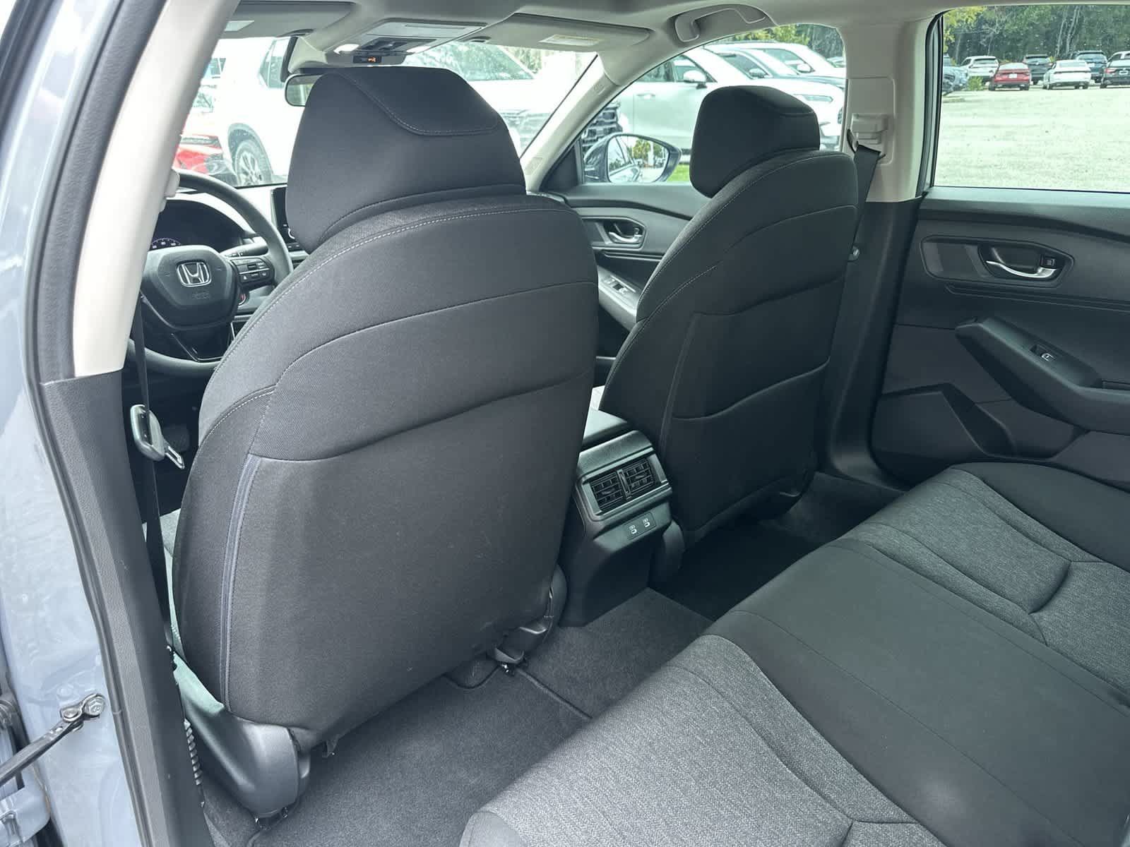 Used 2025 Honda Accord SE image 14