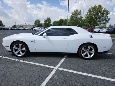 Used 2018 Dodge Challenger R/T w/ Sound Group image 15