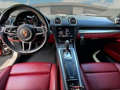 Used 2021 Porsche 718 Cayman RWD image 14