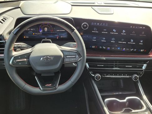 New 2026 Chevrolet Traverse RS image 12