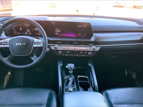 Used 2023 Kia Telluride LX image 30