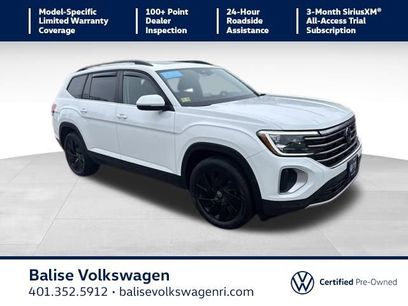 Used 2024 Volkswagen Atlas SE w/ Panoramic Sunroof Package