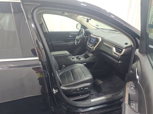 Used 2023 GMC Acadia Denali w/ Denali Ultimate Package AWD/4WD image 8