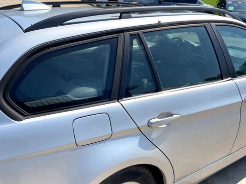 Used 2007 BMW 328xi Wagon image 11