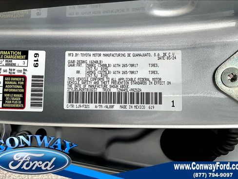 Used 2024 Toyota Tacoma TRD Off-Road image 22