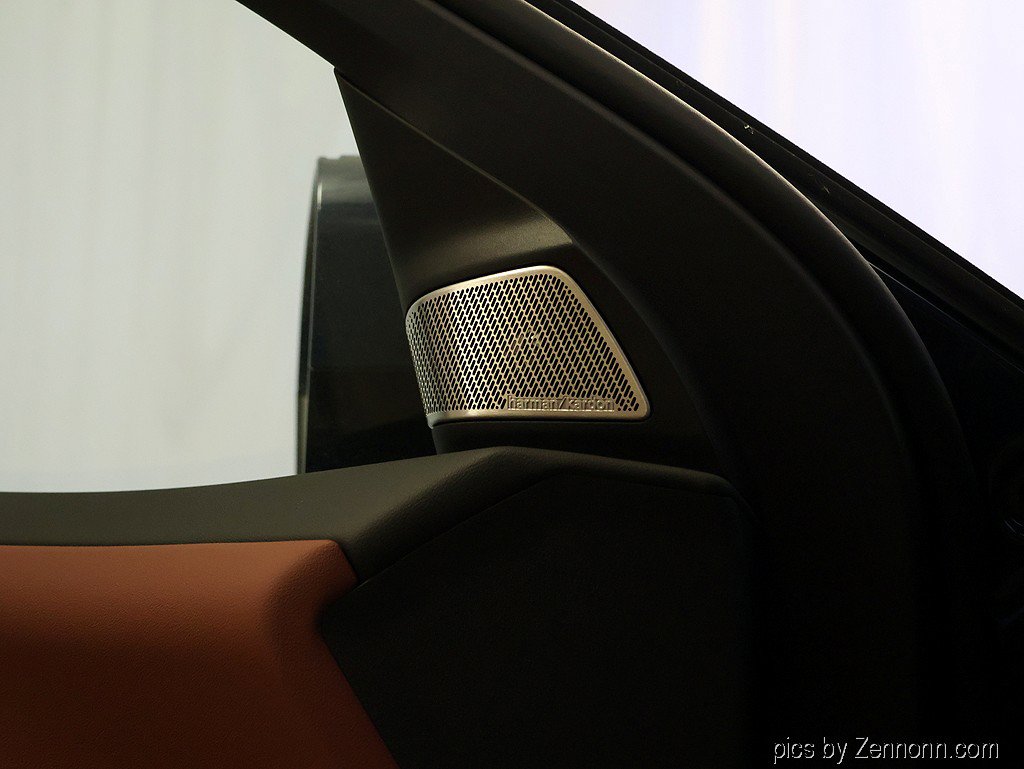 New 2027 BMW iX3 50 xDrive AWD/4WD image 28