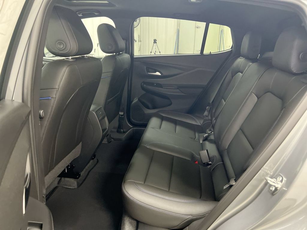 New 2026 Buick Envista Sport Touring w/ Convenience I Package FWD image 23