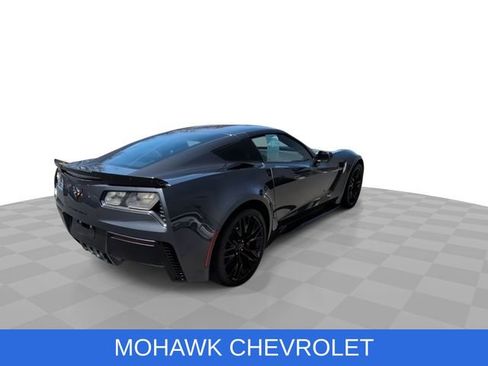 Used 2017 Chevrolet Corvette Z06 RWD image 9