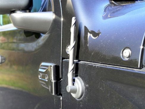 Used 2022 Jeep Gladiator Rubicon w/ Safety Group image 12