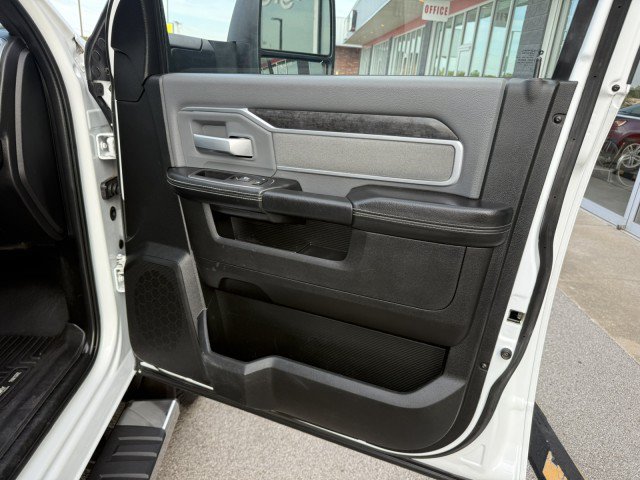 Used 2023 RAM 3500 Lone Star AWD/4WD image 25