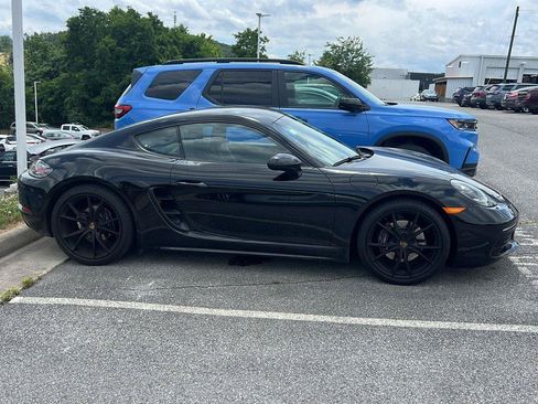 Used 2019 Porsche 718 Cayman RWD image 5