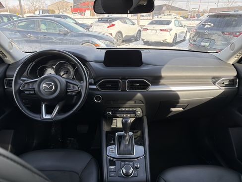 Used 2019 MAZDA CX-5 Touring image 12