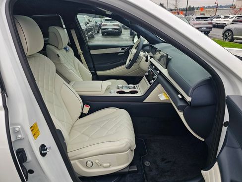New 2026 Genesis GV80 3.5T Prestige image 32