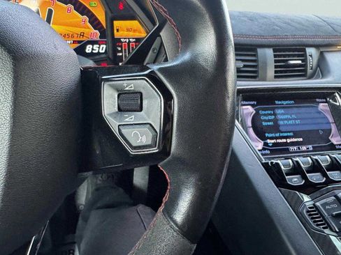 Used 2017 Lamborghini Aventador LP 750-4 Superveloce image 36