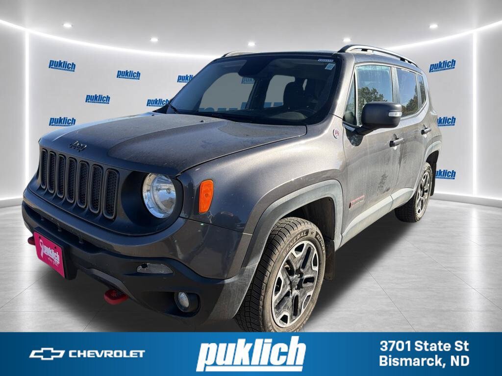 Used 2016 Jeep Renegade Trailhawk AWD/4WD image 3
