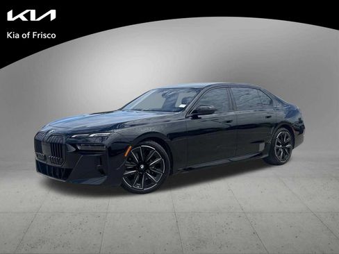 Used 2024 BMW 740i RWD image 1
