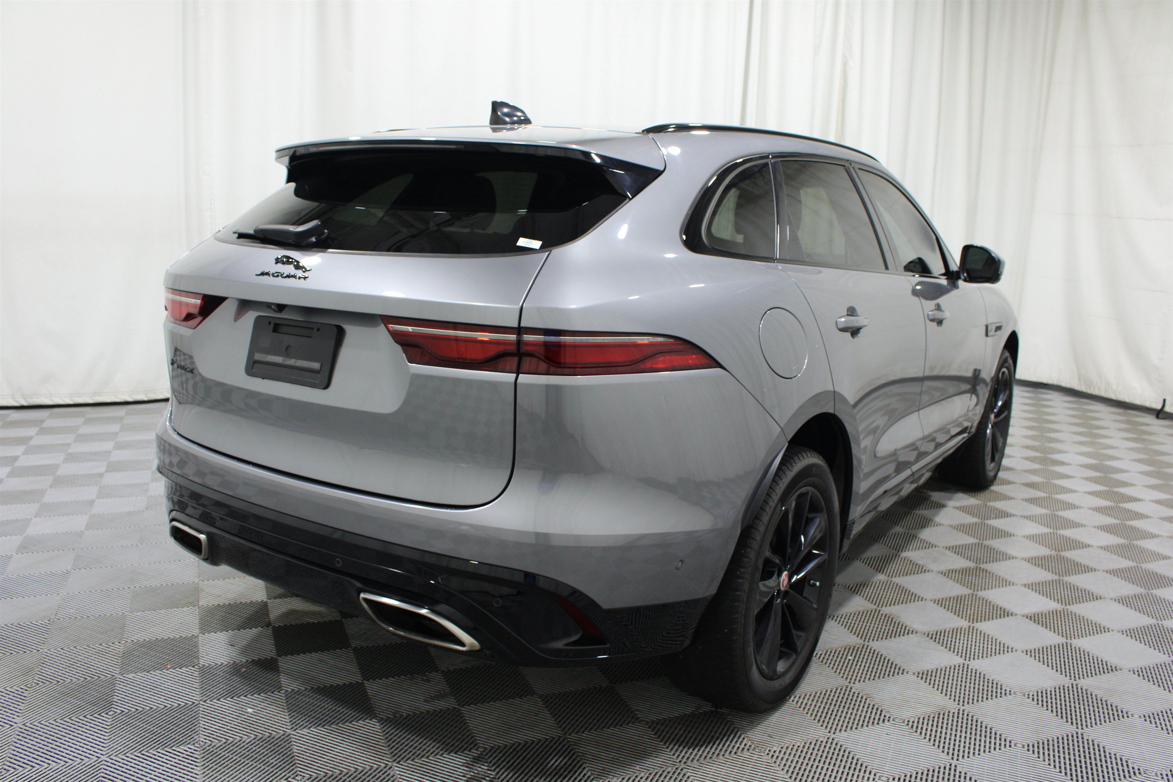 Used 2021 Jaguar F-PACE S AWD/4WD image 28