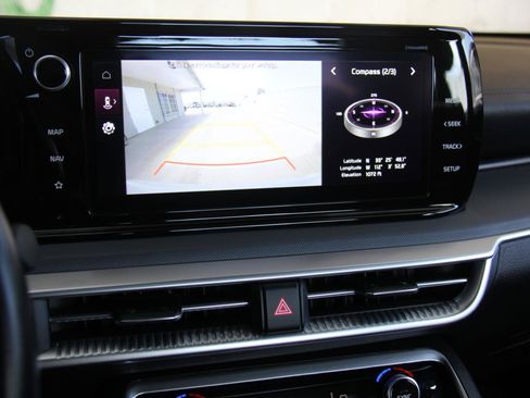 Used 2024 Kia K5 GT-Line w/ GT-Line Premium Package FWD image 24