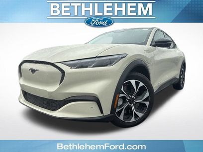 Used 2025 Ford Mustang Mach-E Select w/ Comfort Package Lite