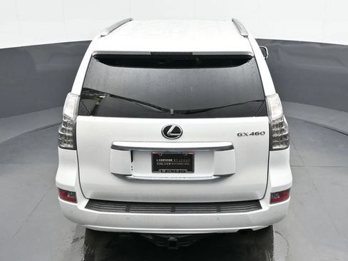 Certified 2020 Lexus GX 460 Premium w/ Premium Package AWD/4WD image 44