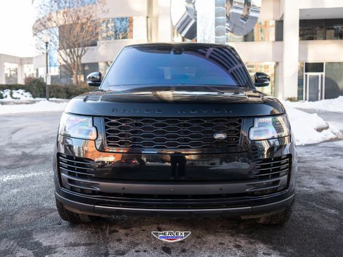 Used 2020 Land Rover Range Rover HSE image 2