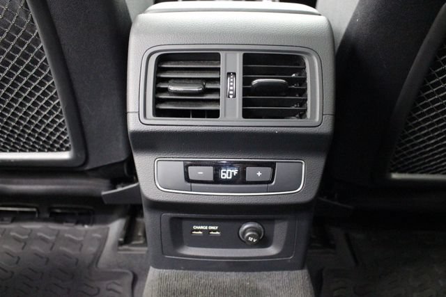 Used 2023 Audi Q5 2.0T Premium Plus w/ Premium Plus Package AWD/4WD image 32