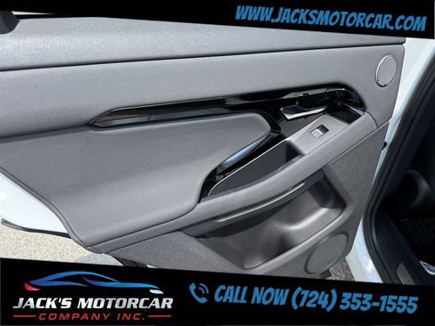 Used 2024 Land Rover Range Rover Evoque Dynamic SE image 25