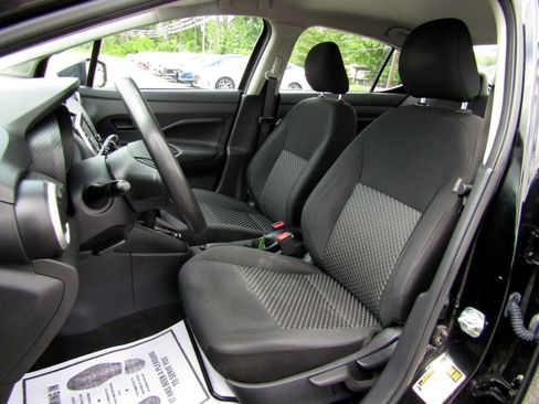 Used 2021 Nissan Versa S image 17