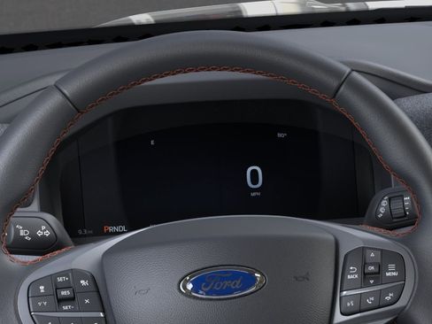 New 2026 Ford Explorer Active RWD image 13