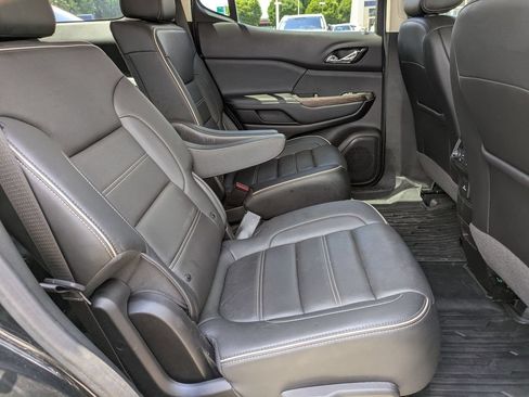 Used 2023 GMC Acadia Denali w/ Black Diamond Edition FWD image 28