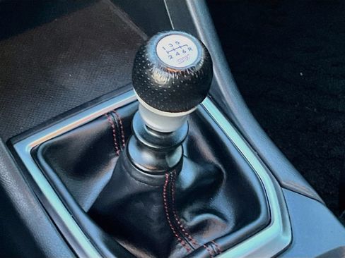 Used 2022 Subaru WRX Premium AWD/4WD image 17