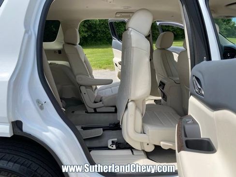 Used 2023 GMC Acadia Denali AWD/4WD image 42