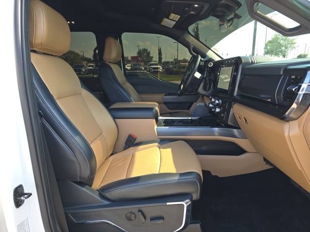 Used 2024 Ford F250 Lariat w/ Chrome Package AWD/4WD image 20