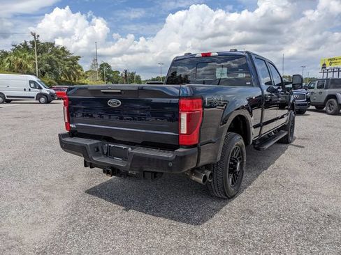 Used 2022 Ford F250 Lariat w/ Black Appearance Package AWD/4WD image 4