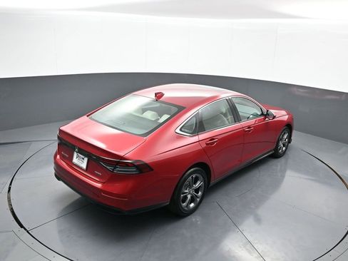 Certified 2024 Honda Accord EX-L image 37