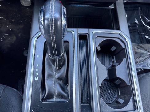 Used 2018 Ford F150 XLT w/ Equipment Group 302A Luxury image 15