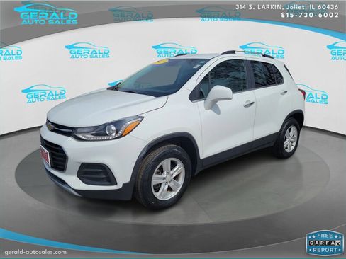 Used 2019 Chevrolet Trax LT w/ LT Convenience Package AWD/4WD image 1